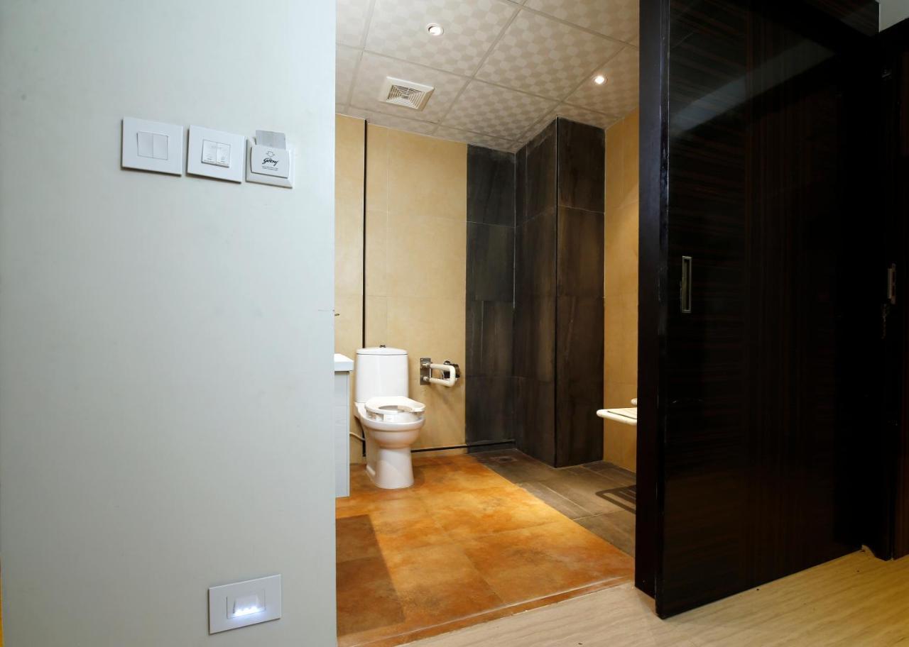 Hotel Park Residency Nilambūr Buitenkant foto
